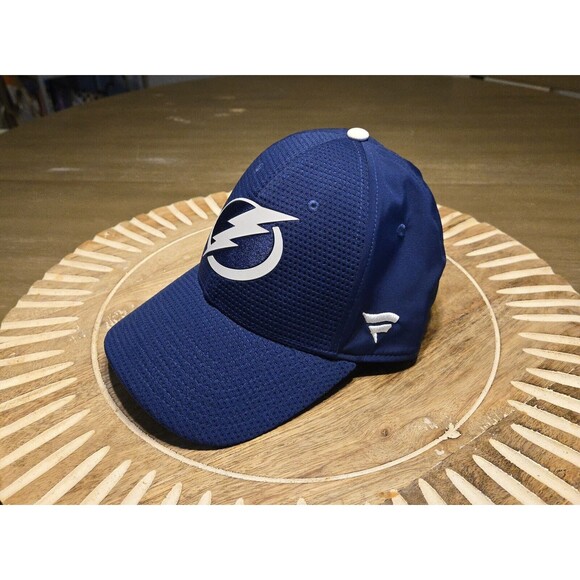 lightening Patch Hat Pro Fitted Mens Cap  S/M - Picture 4 of 10